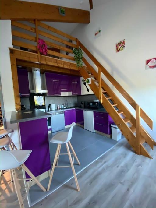Appartement Lumineux Avec Vue Sur Les Montagnes Морбье Экстерьер фото